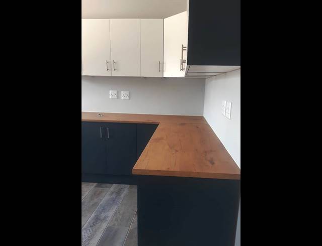 2 BEDROOM APARTMENT FOR SALE IN SYDENHAM